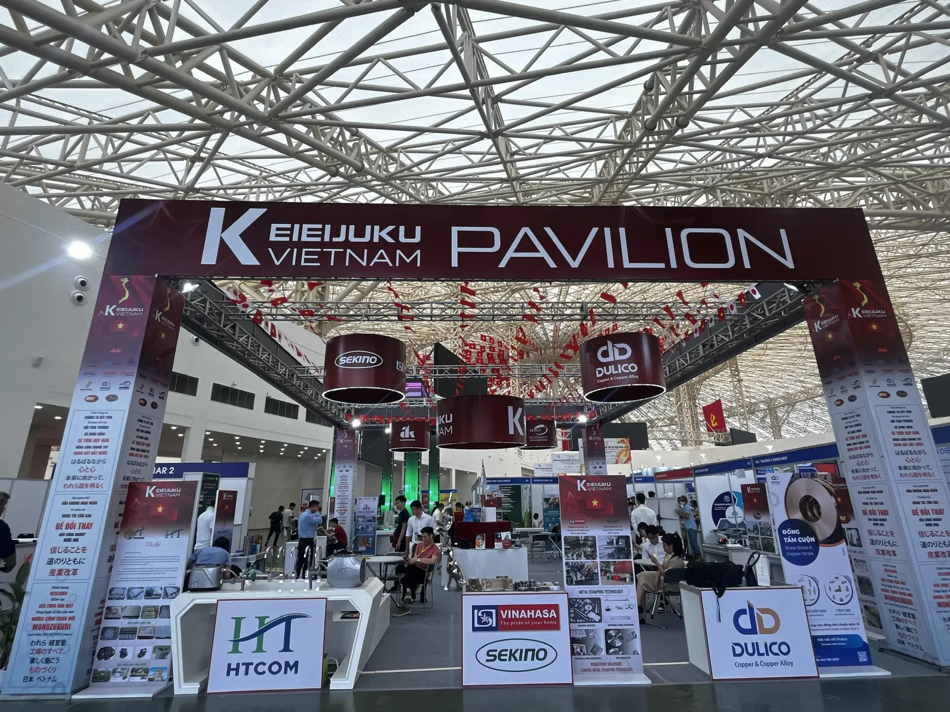 Công ty cổ phần đầu tư và phát triển HTCOM GROUP tham gia Triển lãm FBC ASEAN 2025 tại Hà Nội