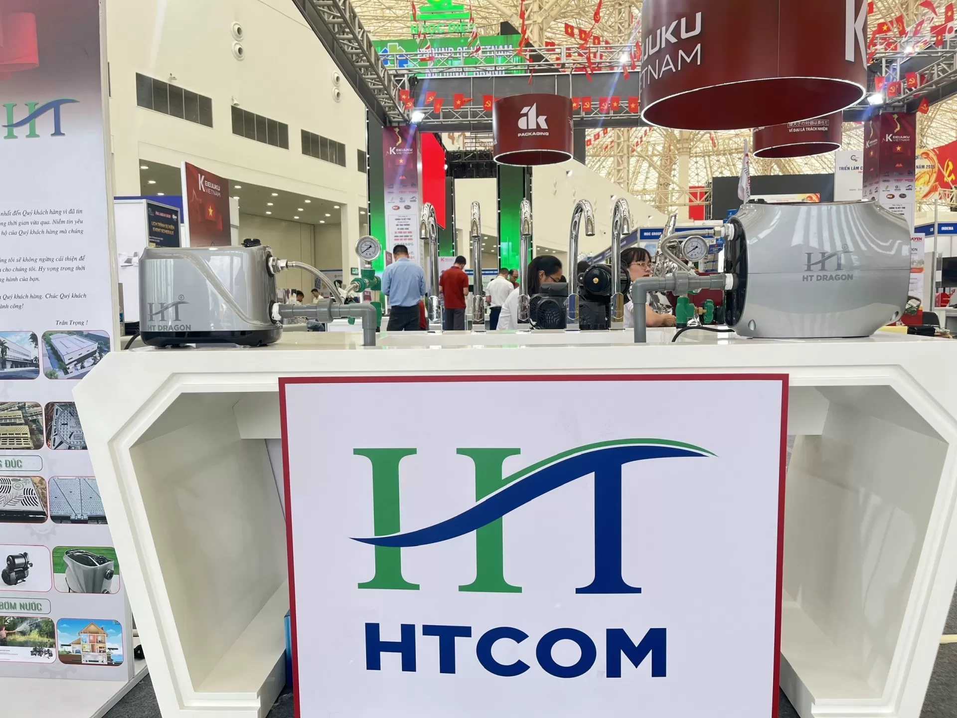 Công ty cổ phần đầu tư và phát triển HTCOM GROUP tham gia Triển lãm FBC ASEAN 2025 tại Hà Nội